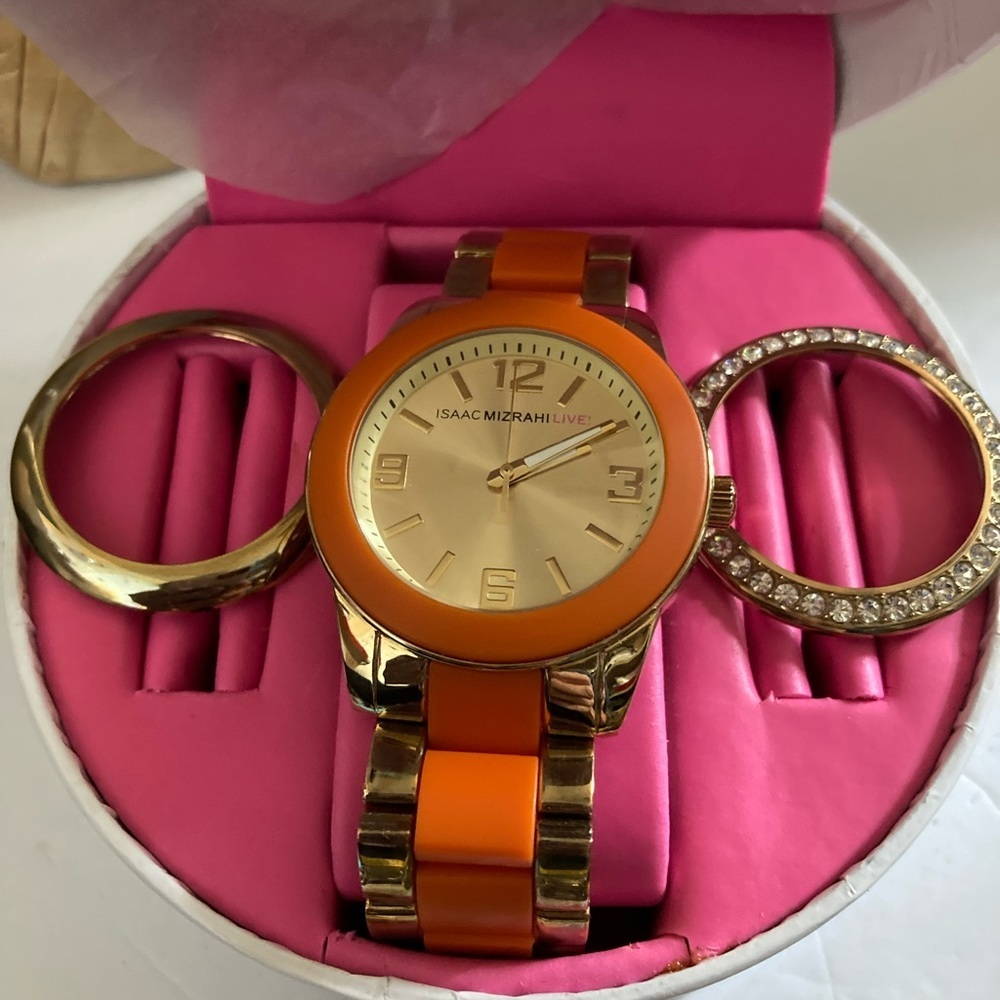 Isaac Mizrahi Interchangeable bezel watch